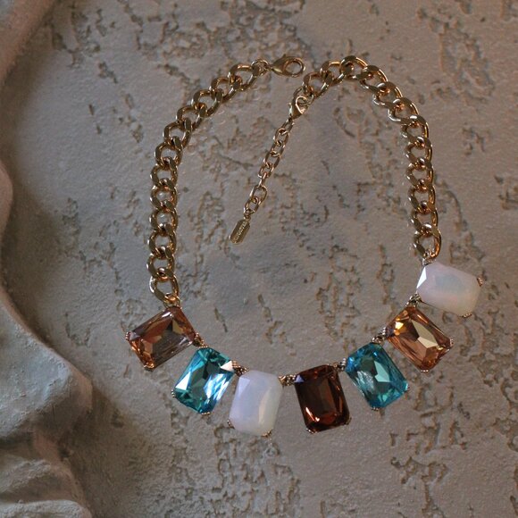 Stunning Collar Bib Doncaster Color Block Faceted Glass Crystal Necklace - Picture 3 of 15